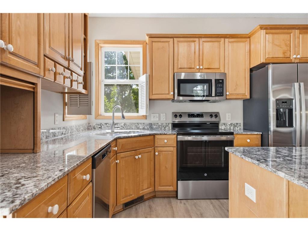 9260 Icosa Street Lakeville MN 55044 7094402 image27