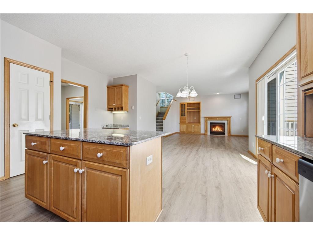 9260 Icosa Street Lakeville MN 55044 7094402 image28