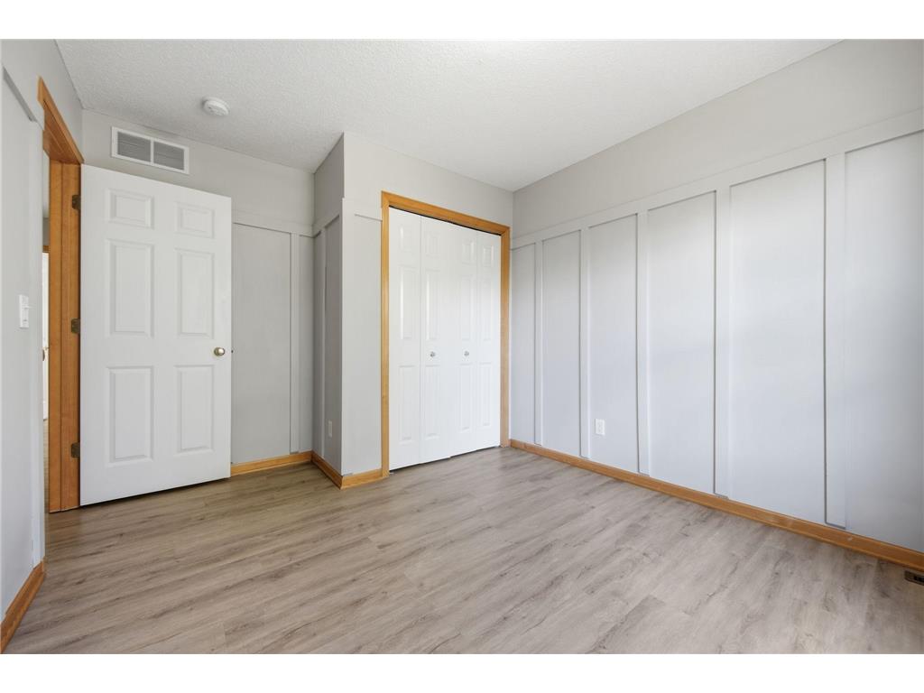 9260 Icosa Street Lakeville MN 55044 7094402 image36