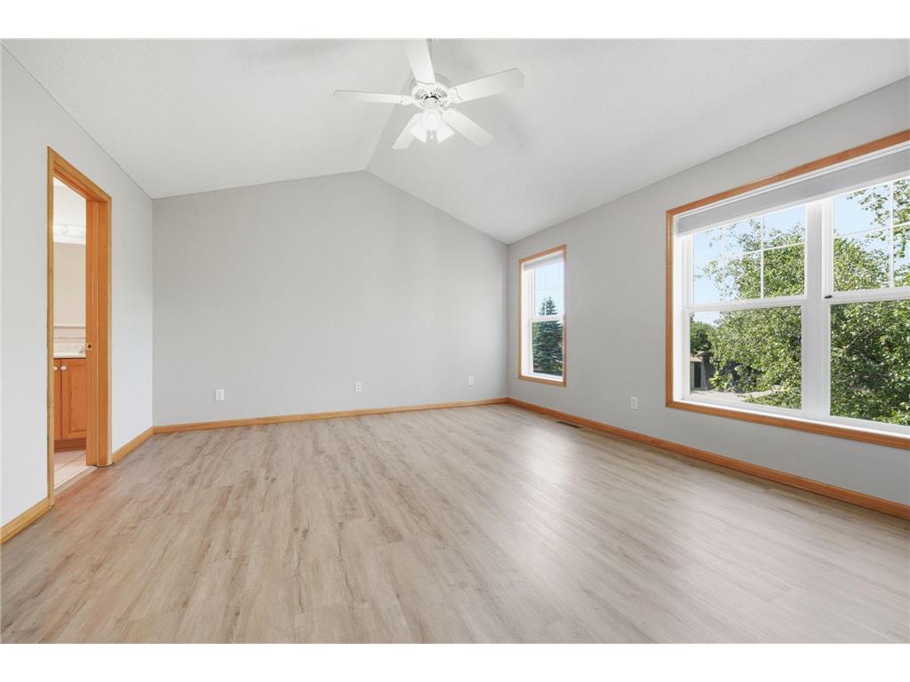 9260 Icosa Street Lakeville MN 55044 7094402 image41