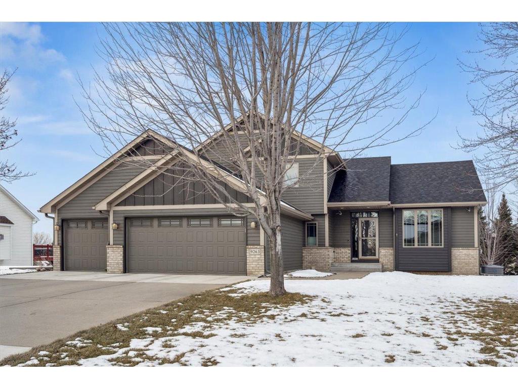9263 Icosa Street Lakeville MN 55044 6490634 image1