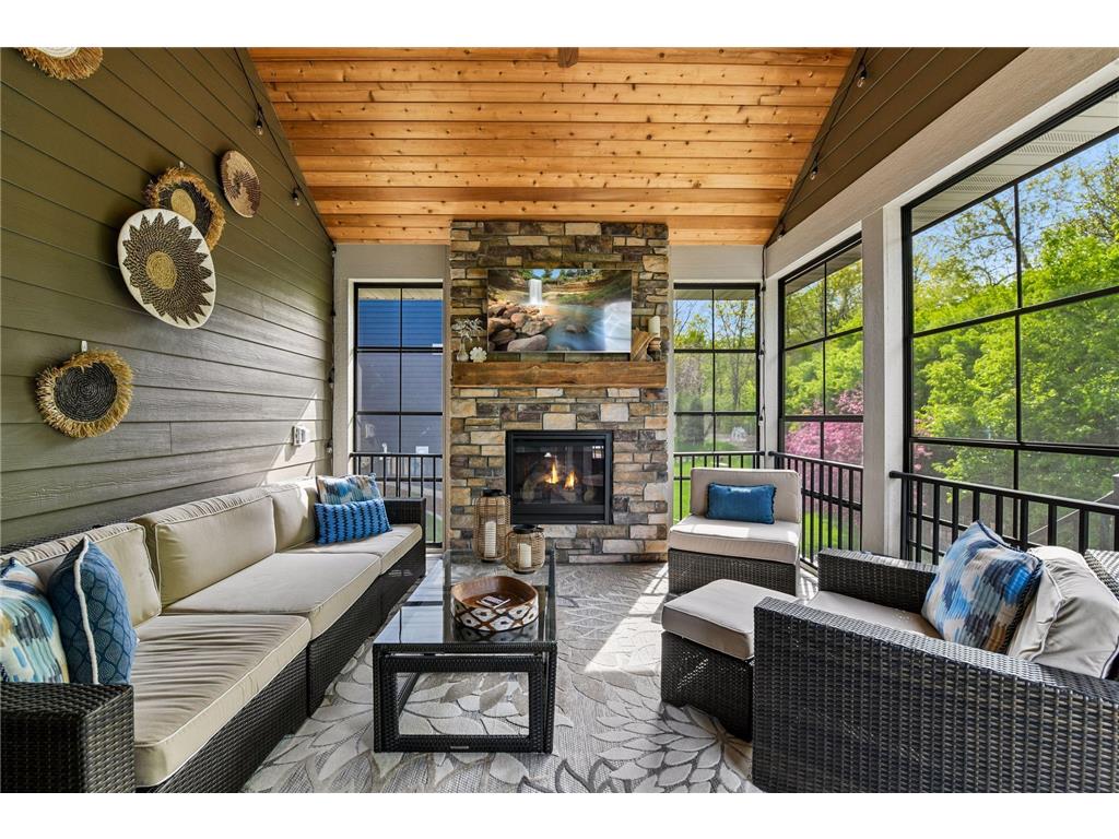 9264 Hawkcrest Court Chanhassen MN 55317 7072527 image13