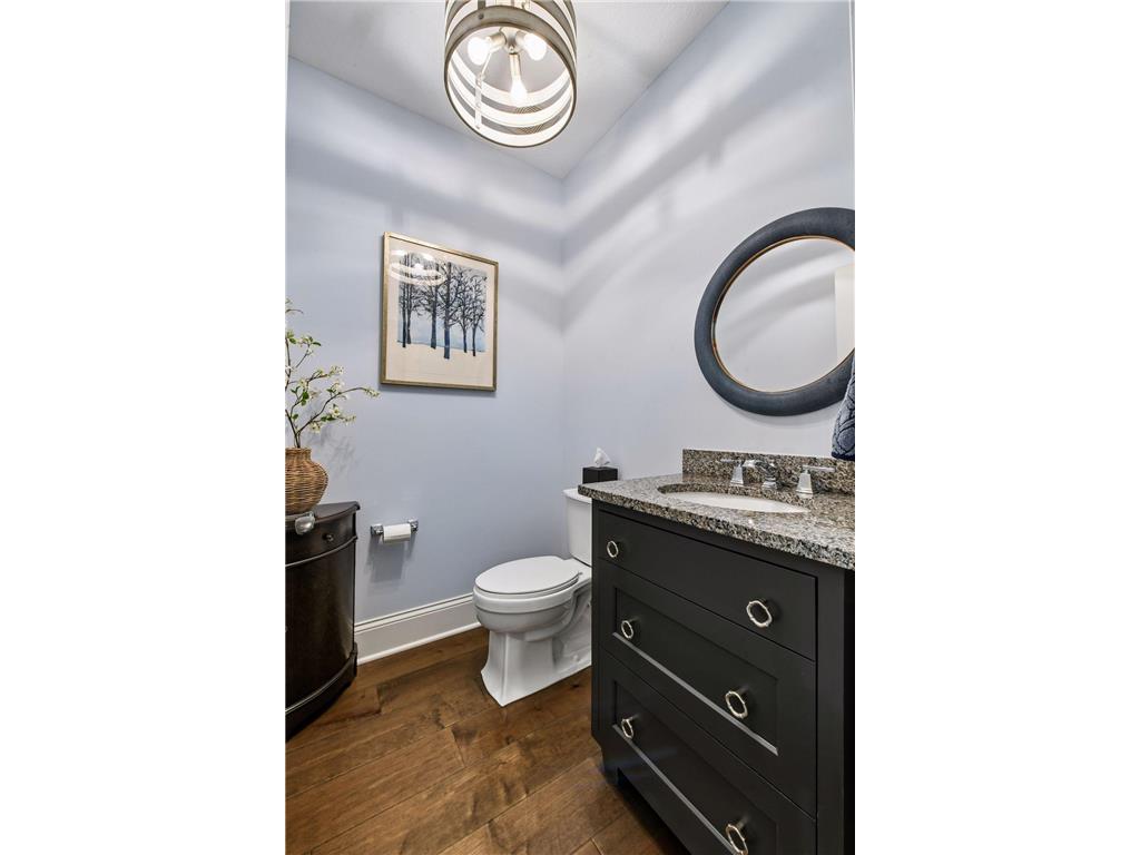 9264 Hawkcrest Court Chanhassen MN 55317 7072527 image17