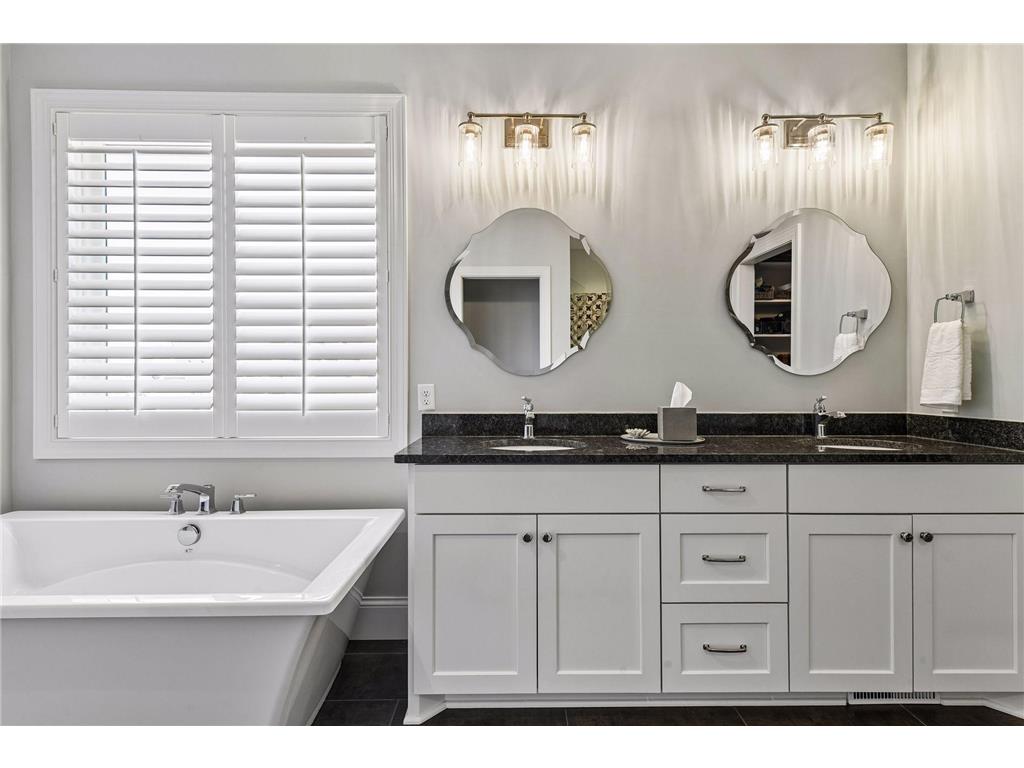 9264 Hawkcrest Court Chanhassen MN 55317 7072527 image22