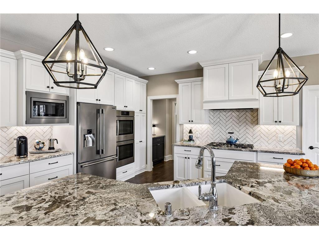 9264 Hawkcrest Court Chanhassen MN 55317 7072527 image9