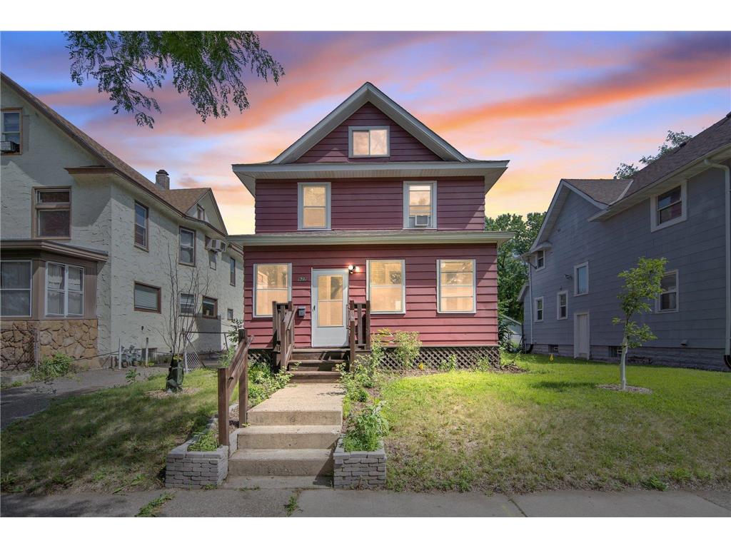 927 Central Avenue W Saint Paul MN 55104 6747921 image1