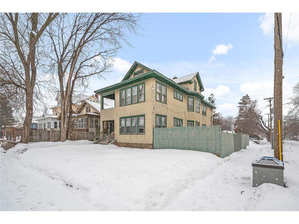 927 Logan Avenue N Minneapolis MN 55411 6336152 image1
