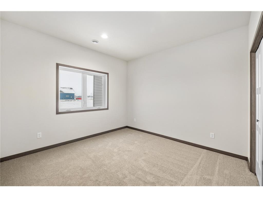 927 Maple Street Kindred ND 58051 7099224 image16