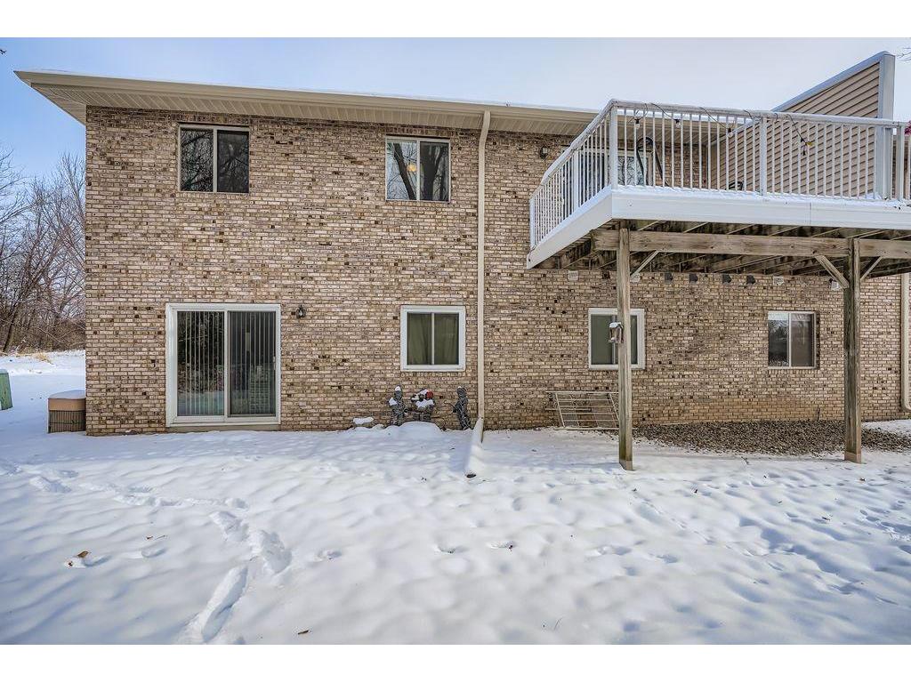 927 Pond View Court Vadnais Heights MN 55127 6824092 image23