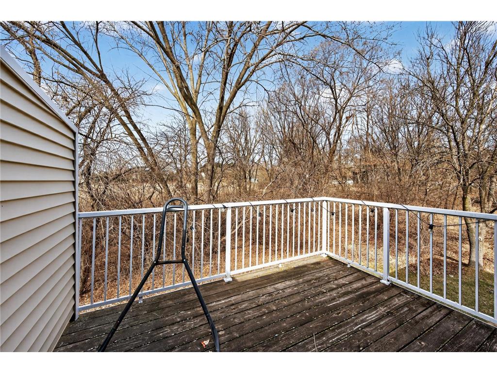 927 Pond View Court Vadnais Heights MN 55127 7045944 image12