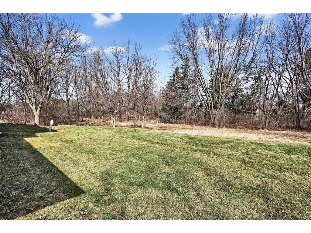 927 Pond View Court Vadnais Heights MN 55127 7045944 image13