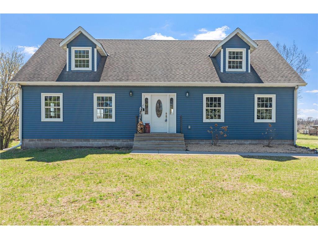 9270 261st Avenue NW Zimmerman MN 55398 7054810 image1
