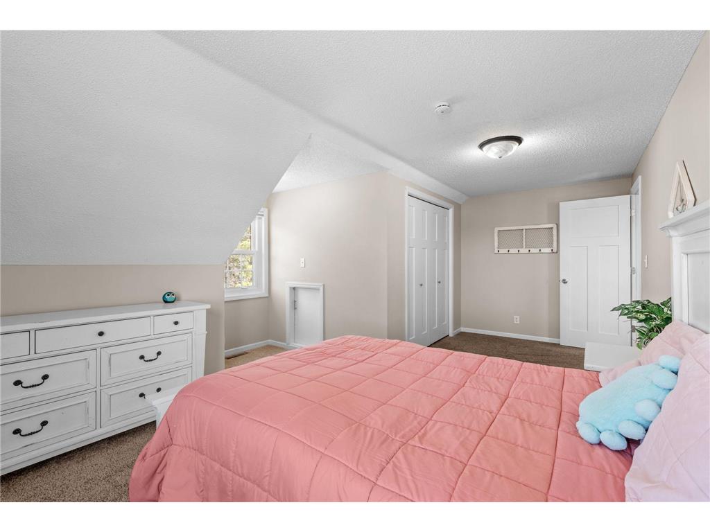 9270 261st Avenue NW Zimmerman MN 55398 7054810 image22