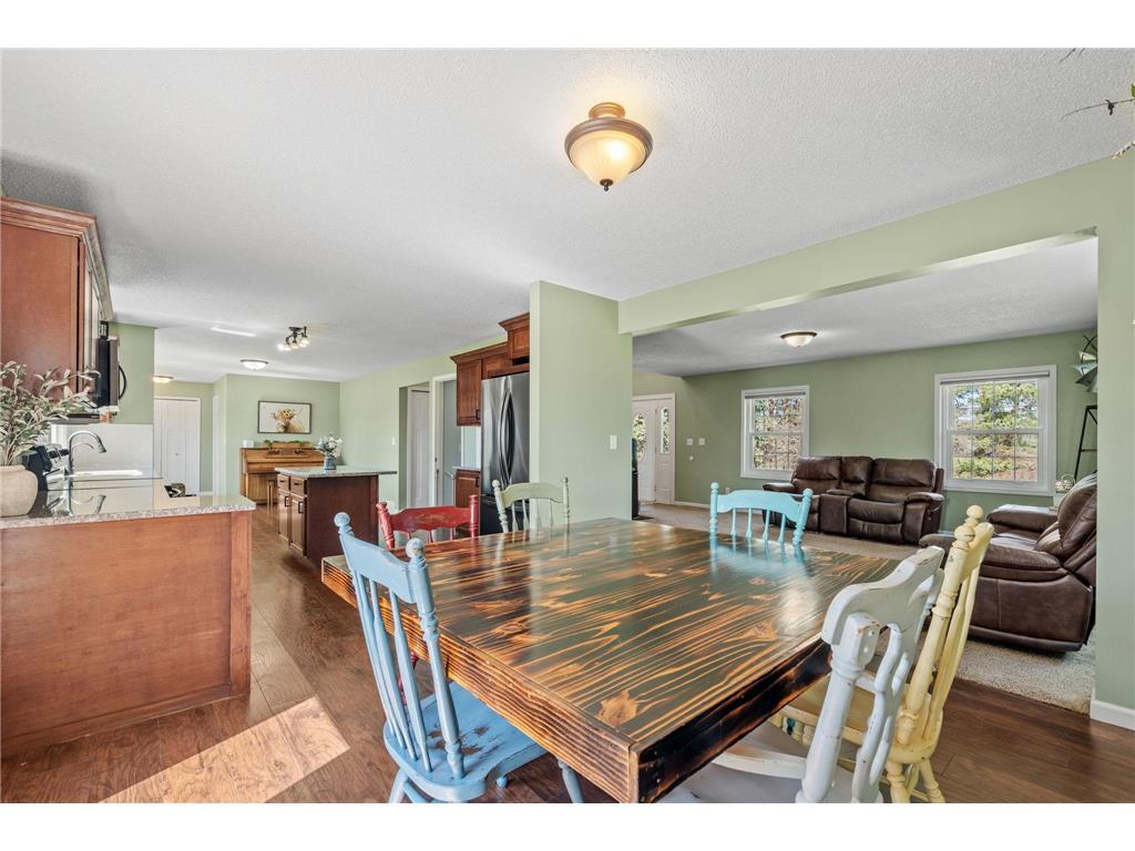 9270 261st Avenue NW Zimmerman MN 55398 7054810 image5