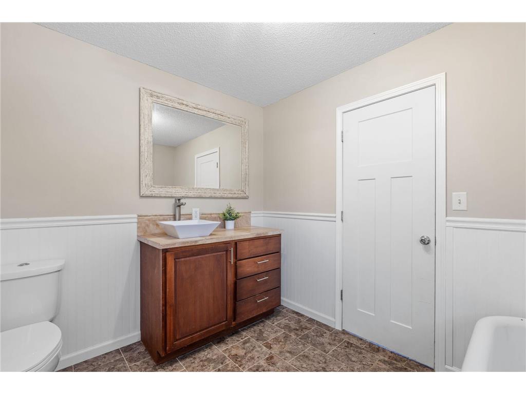 9270 261st Avenue NW Zimmerman MN 55398 7054810 image9