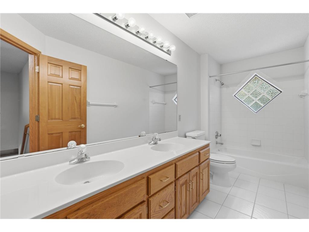 9272 Duckwood Trail Woodbury MN 55125 7105474 image21