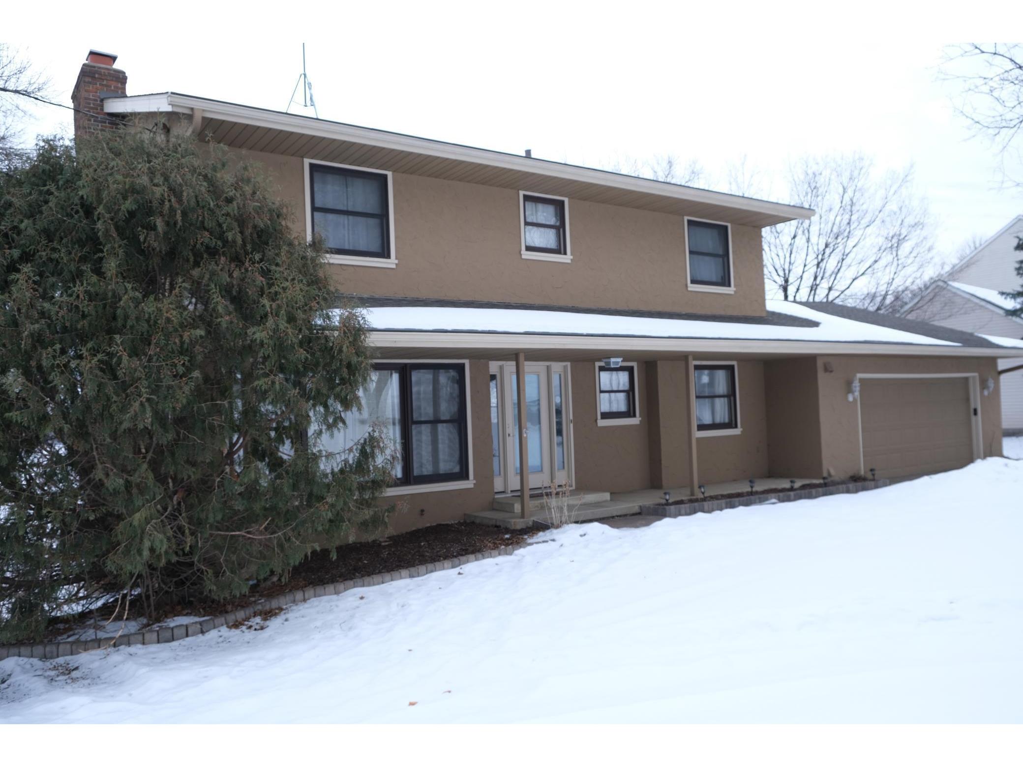 9275 Pierson Lake Drive, Chaska, MN, 55318 MLS 6142439 Edina Realty