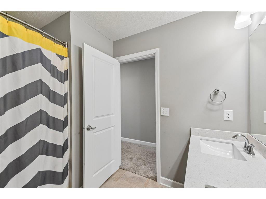 9277 67th Street S Cottage Grove MN 55016 7076225 image32