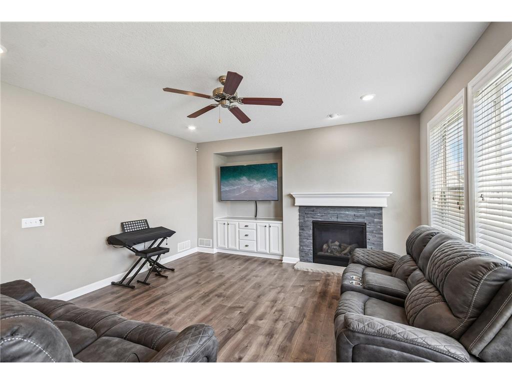 9277 67th Street S Cottage Grove MN 55016 7076225 image8