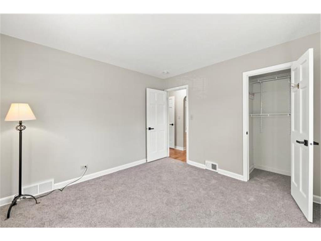 928 2nd Avenue E Shakopee MN 55379 7105100 image17
