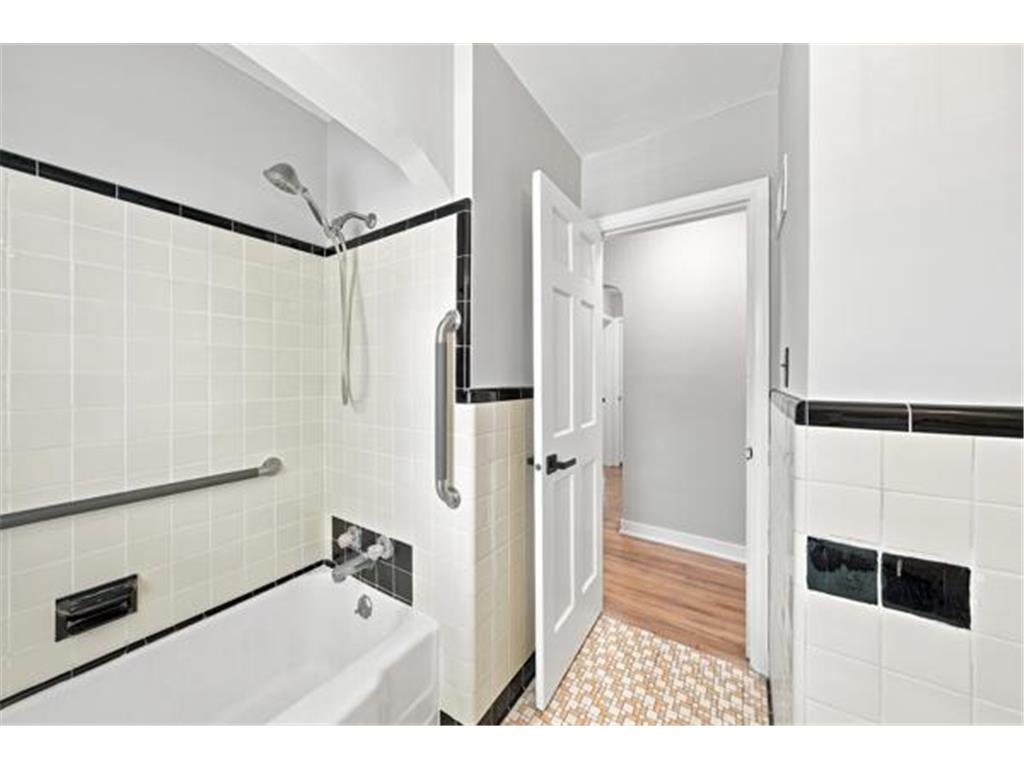 928 2nd Avenue E Shakopee MN 55379 7105100 image20