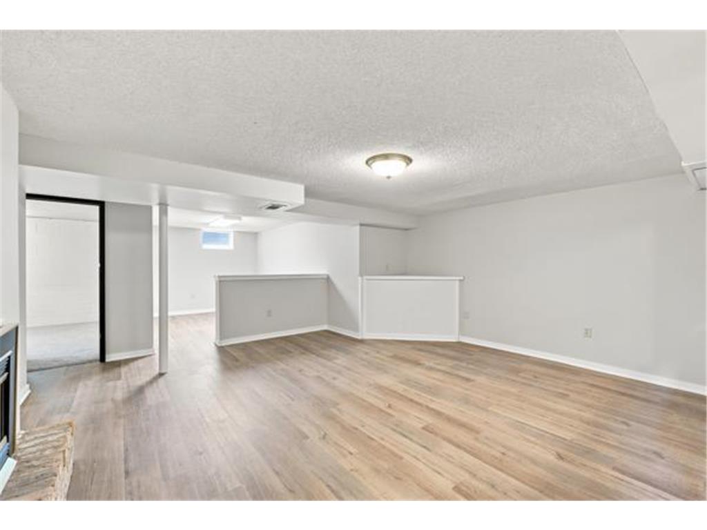 928 2nd Avenue E Shakopee MN 55379 7105100 image22