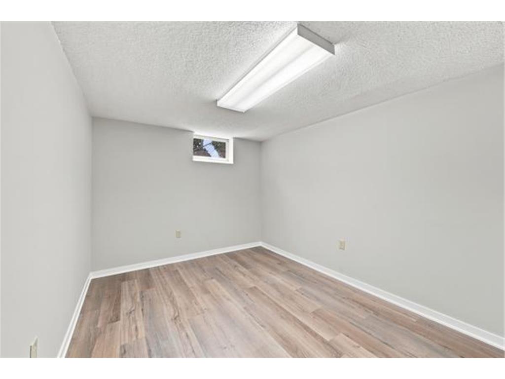 928 2nd Avenue E Shakopee MN 55379 7105100 image25
