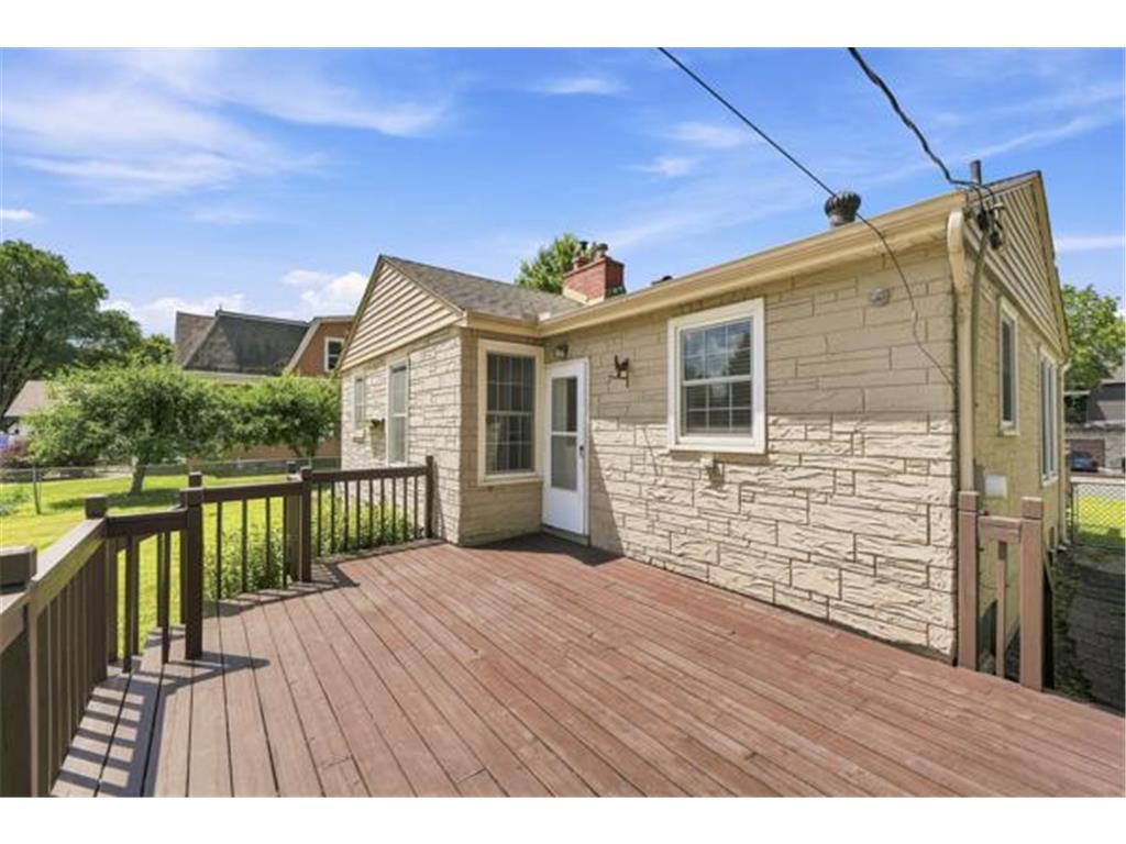 928 2nd Avenue E Shakopee MN 55379 7105100 image28