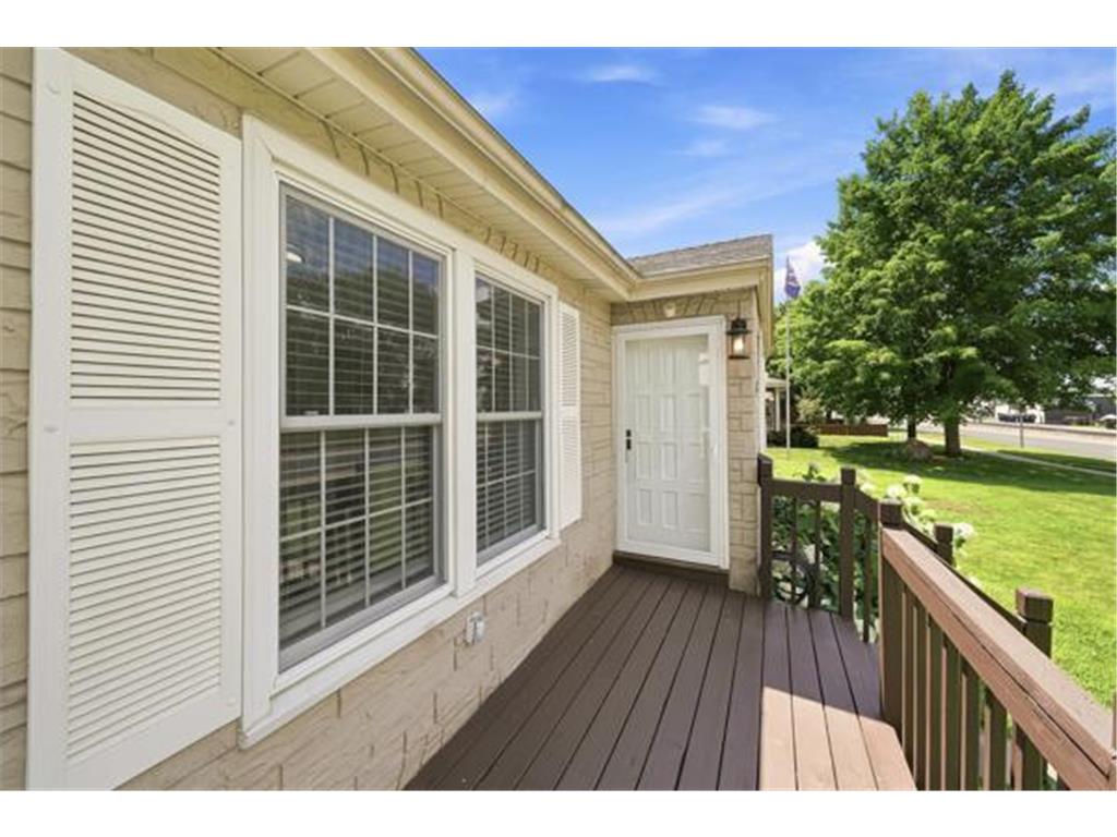 928 2nd Avenue E Shakopee MN 55379 7105100 image4