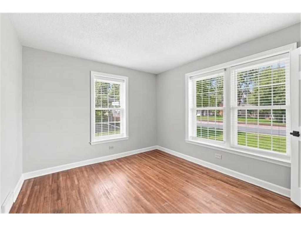 928 2nd Avenue E Shakopee MN 55379 7105100 image6