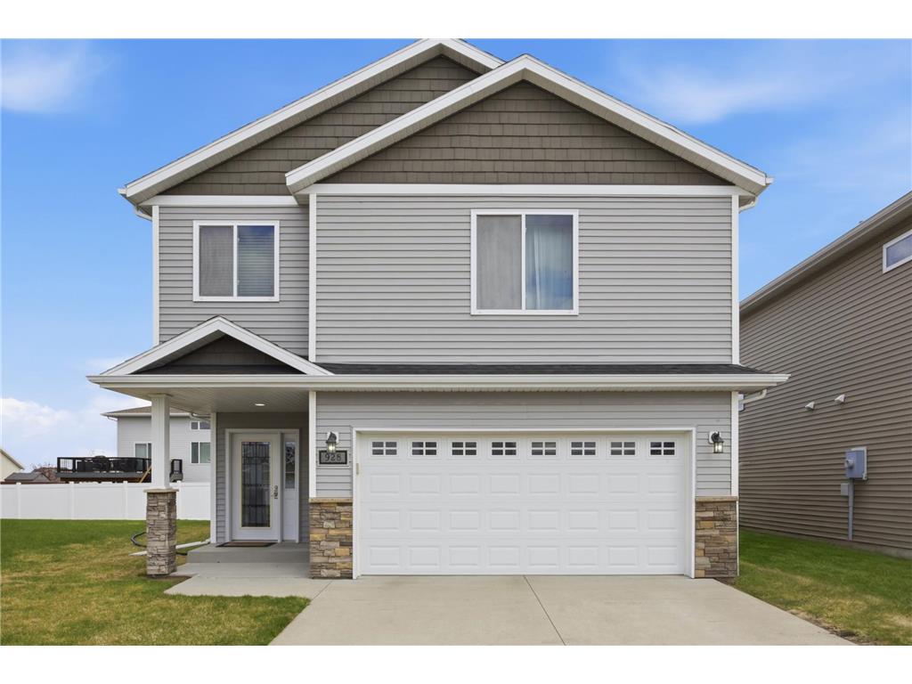 928 41st Avenue S Moorhead MN 56560 7064821 image1
