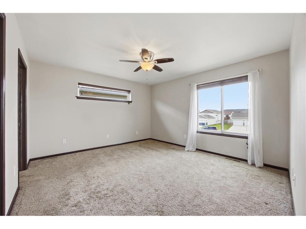 928 41st Avenue S Moorhead MN 56560 7064821 image12