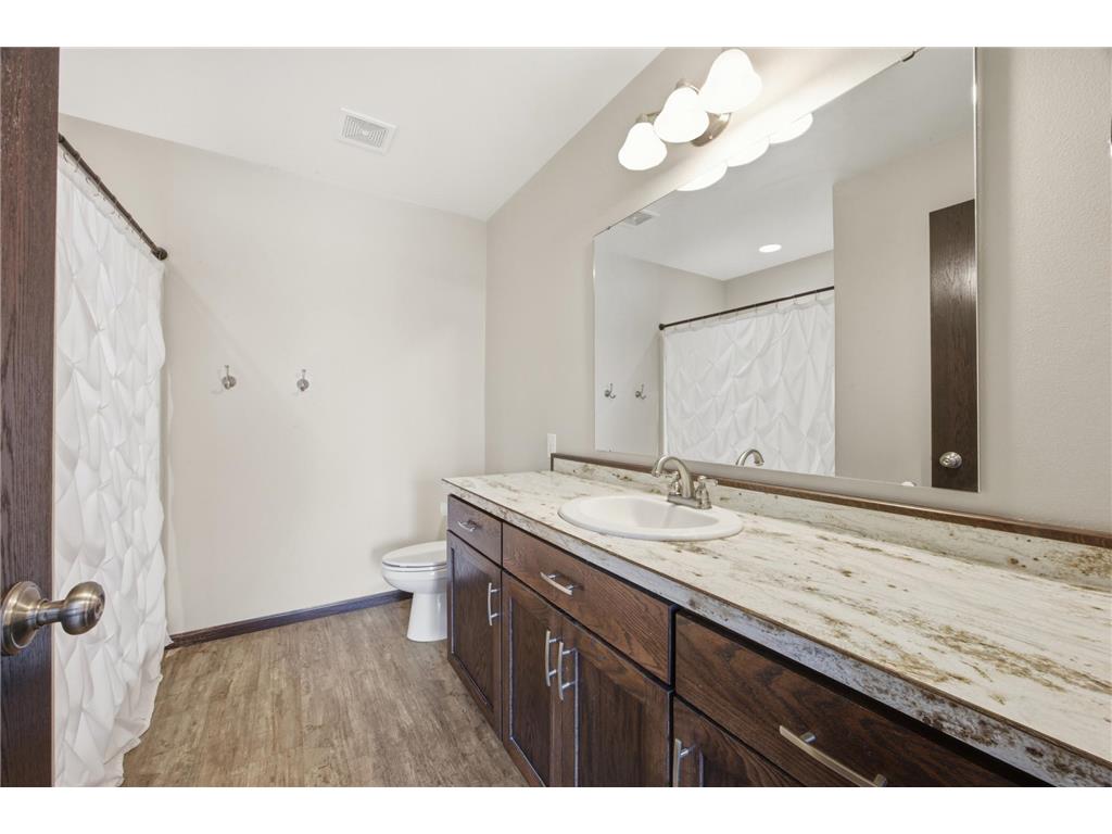 928 41st Avenue S Moorhead MN 56560 7064821 image15