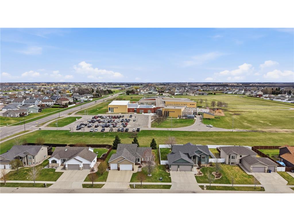 928 41st Avenue S Moorhead MN 56560 7064821 image28