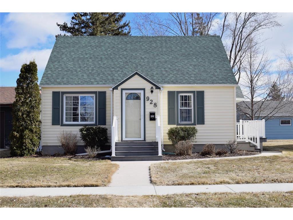 928 Arnold Avenue N Thief River Falls MN 56701 6506562 image1