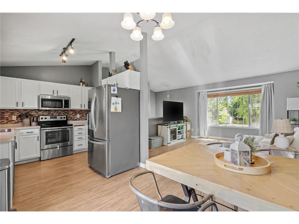 928 E Orchard Street Belle Plaine MN 56011 7076653 image10