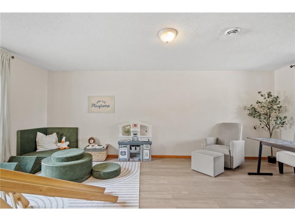 928 E Orchard Street Belle Plaine MN 56011 7076653 image24