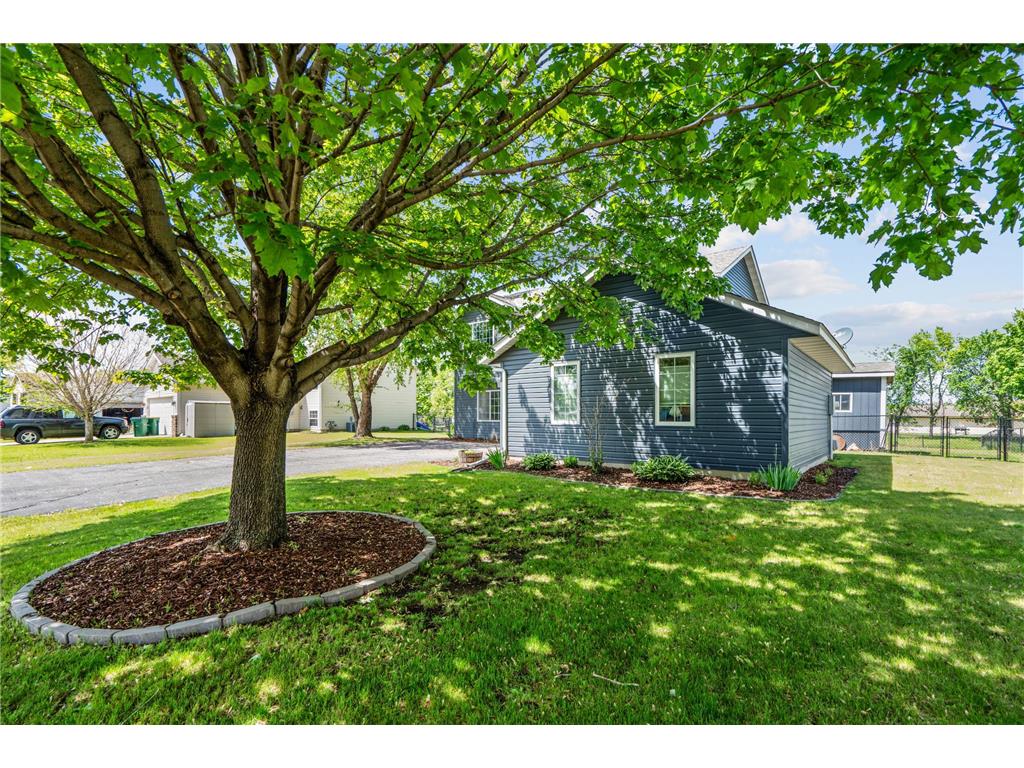 928 E Orchard Street Belle Plaine MN 56011 7076653 image4