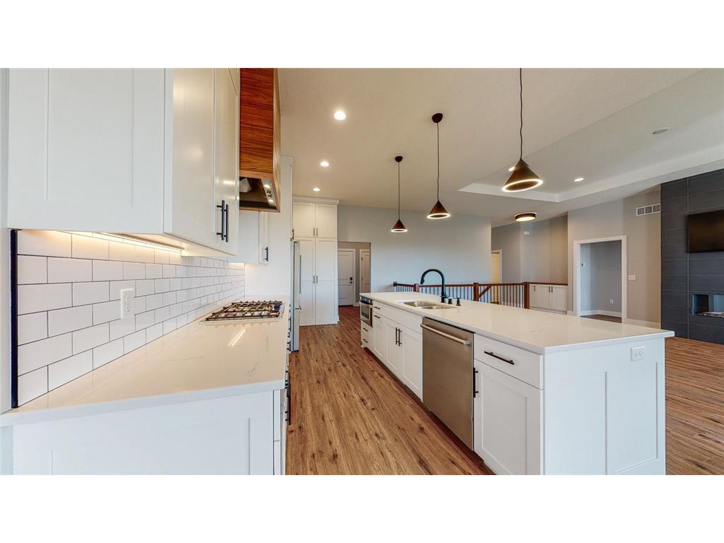 928 Milborne Lane NW Rochester MN 55901 6715110 image9