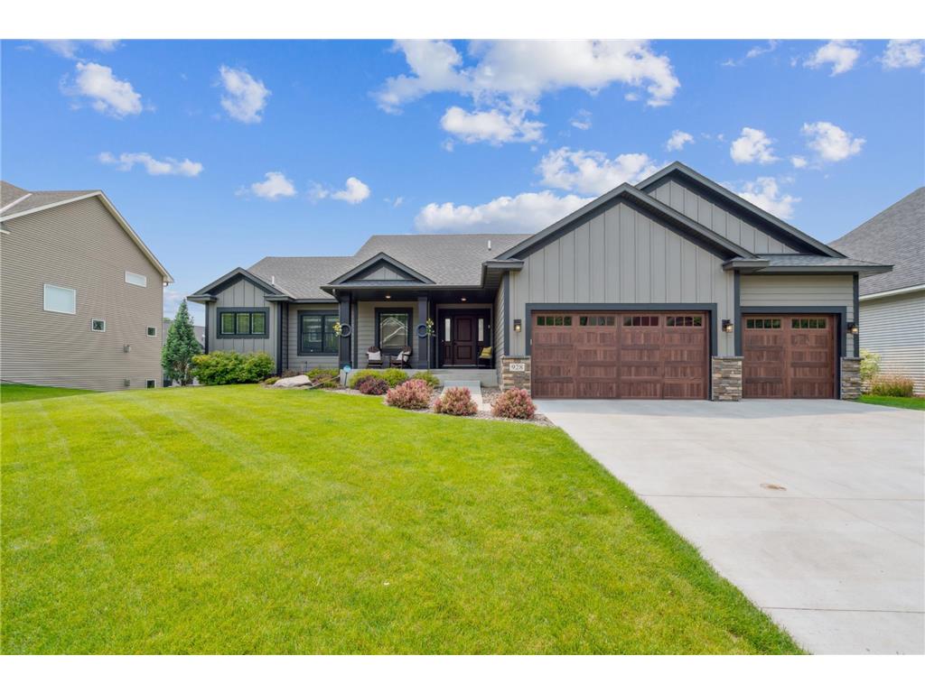 928 Pheasant Run S Lino Lakes MN 55014 6712415 image1