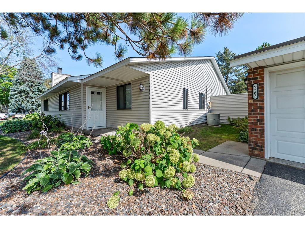 9287 73rd Street S Cottage Grove MN 55016 6783410 image1