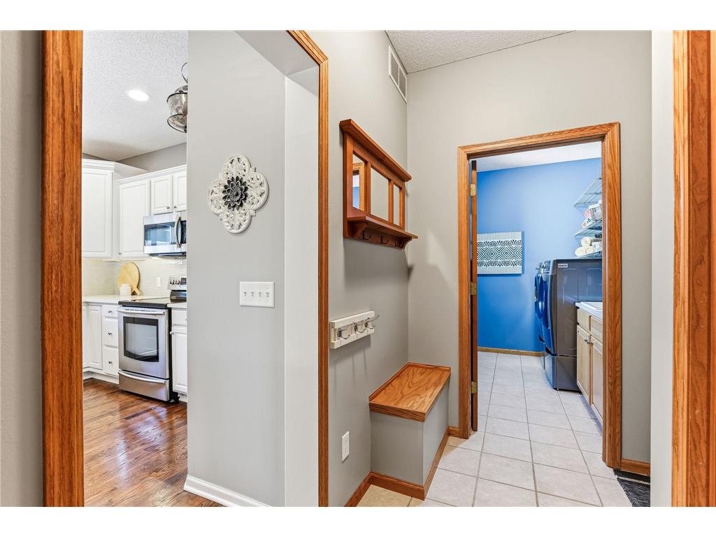 9289 Icosa Street Lakeville MN 55044 7045723 image24