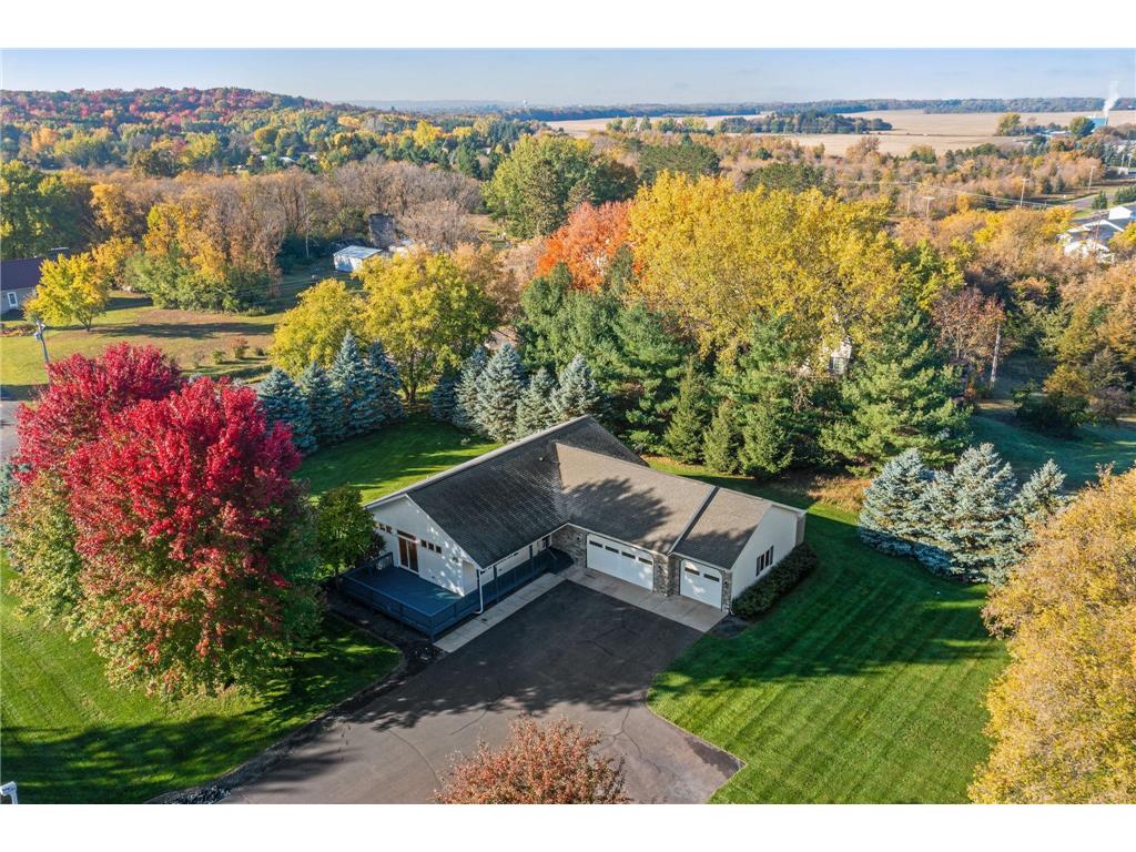 929 235th Street Osceola WI 54009 6448501 image1