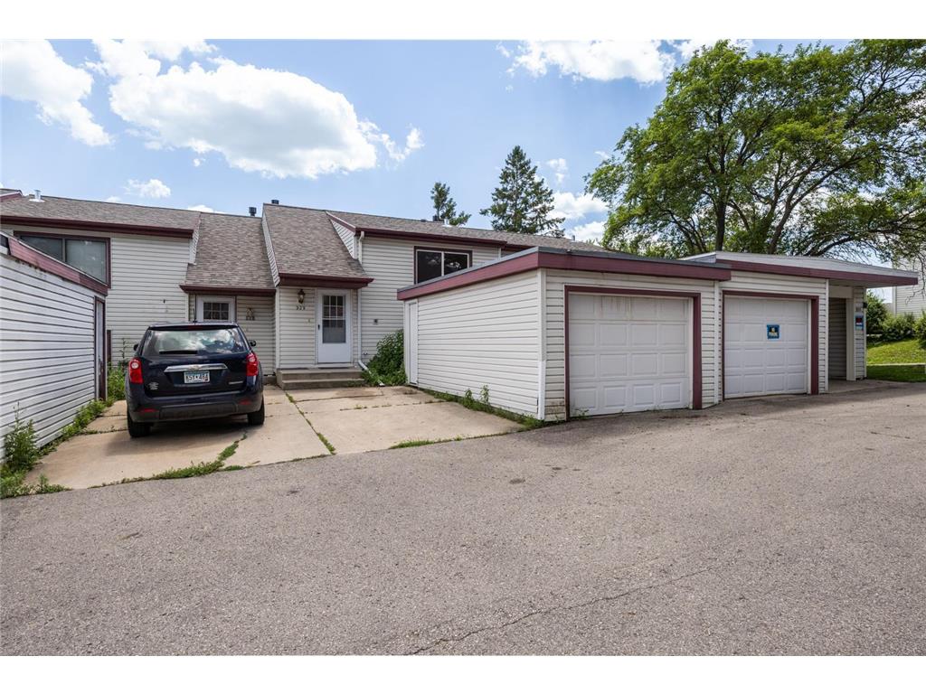 929 40th Street NW Rochester MN 55901 6748620 image1