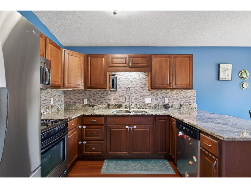 929 94th Avenue NE Blaine MN 55434 7094575 image13
