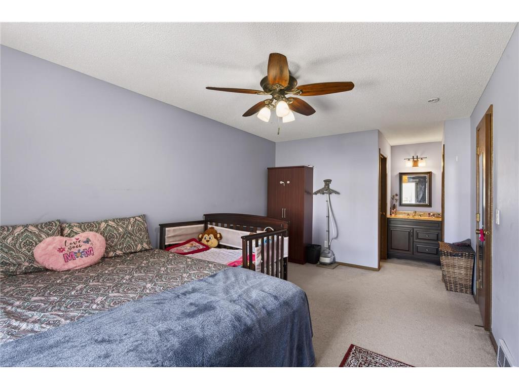 929 94th Avenue NE Blaine MN 55434 7094575 image16