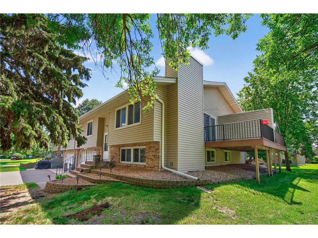 929 94th Avenue NE Blaine MN 55434 7094575 image2