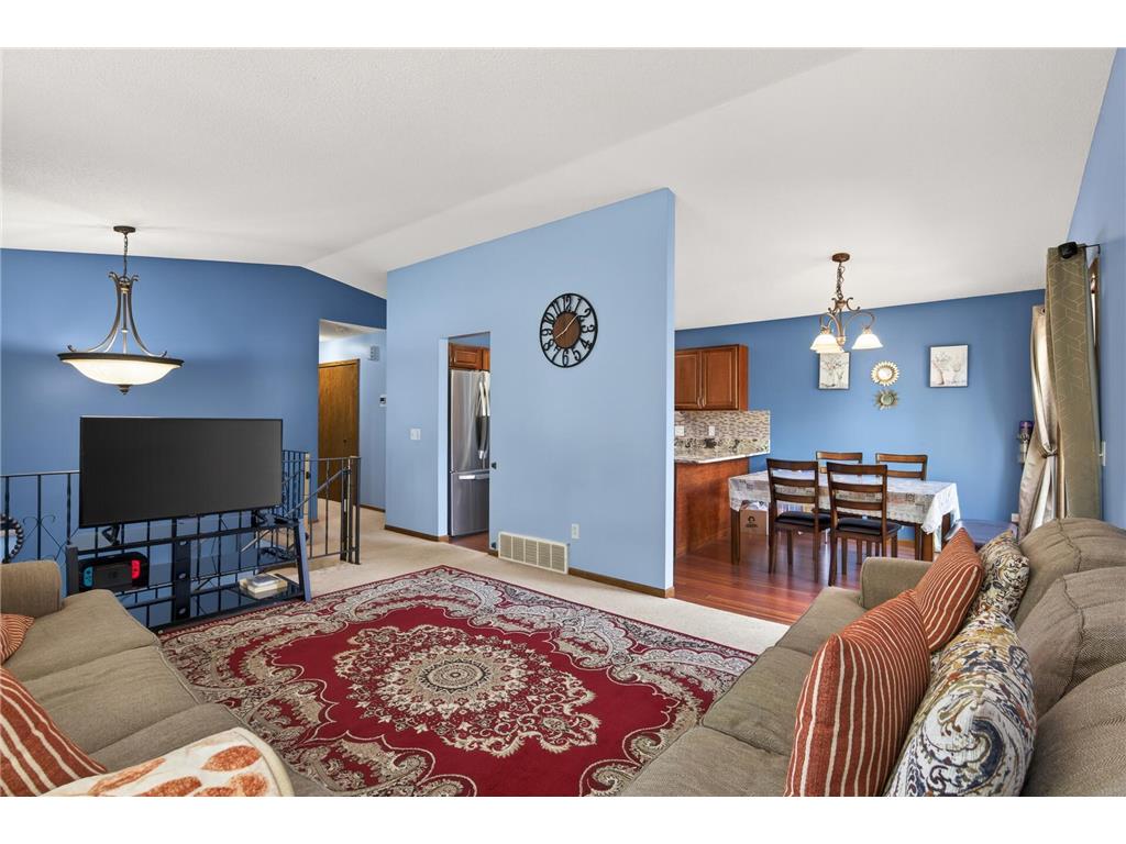 929 94th Avenue NE Blaine MN 55434 7094575 image8
