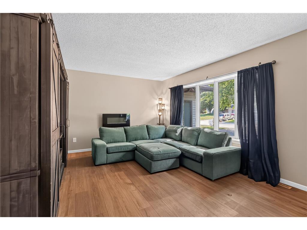 929 Byron Avenue N Byron MN 55920 7066383 image6