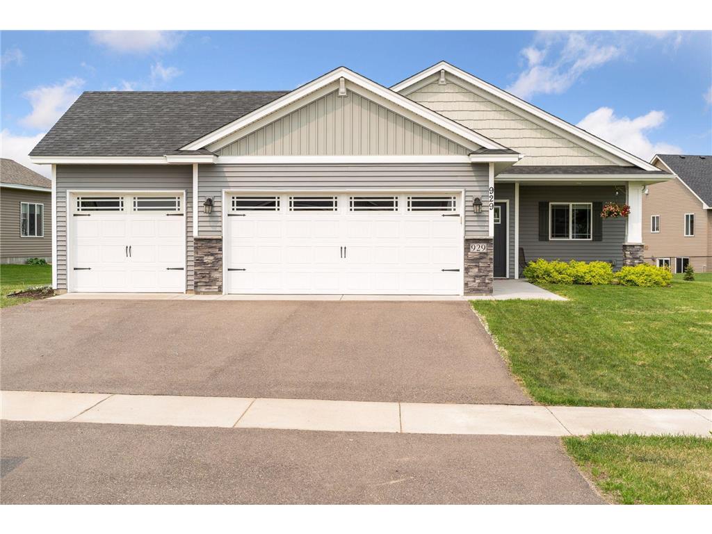 929 Moline Loop NW Isanti MN 55040 6369887 image1